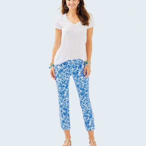 Lilly Pulitzer Pants - Lilly Pulitzer Sadie Stretch Crop Chino Pants Resort White Blue On A Roll